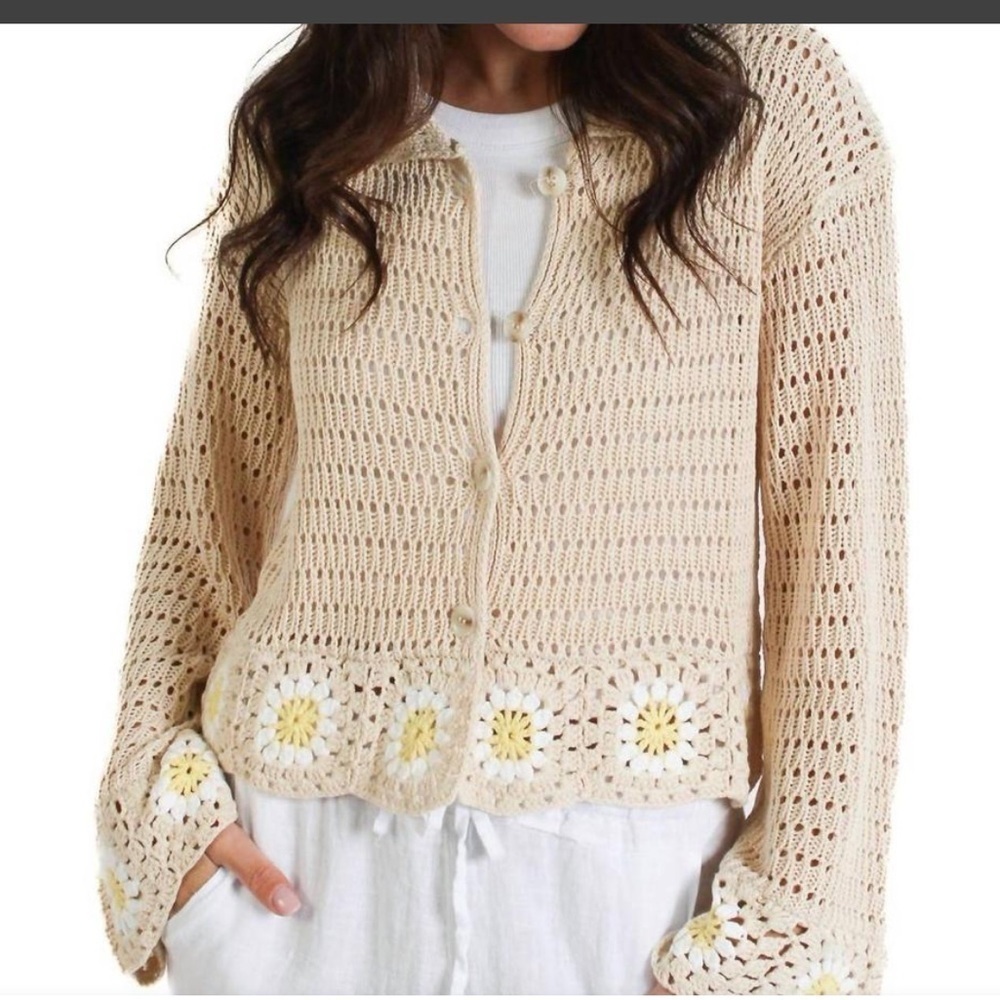 Storia Beige Crochet Cardigan with Floral Trim NWT